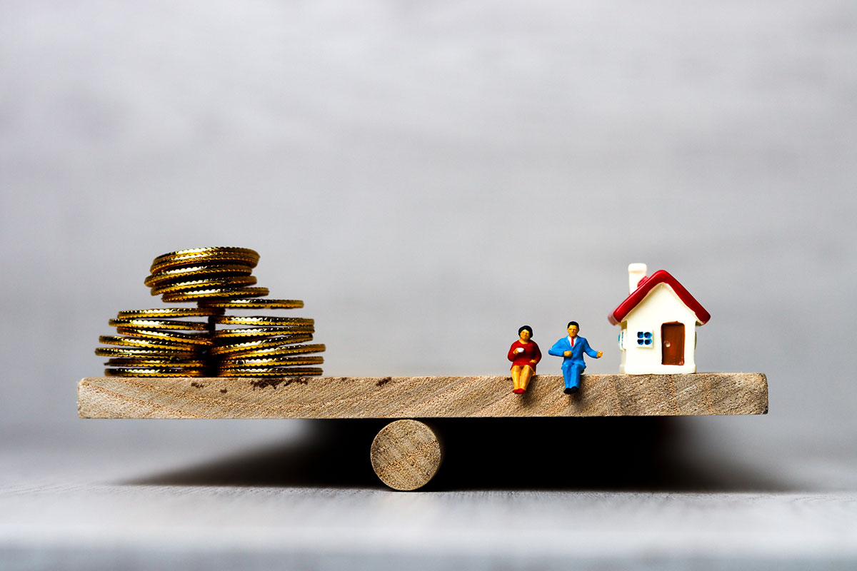 住宅ローンなど住居費全体が、手取り収入の25％以内に収まることを基準に、毎月の返済額を考えるとよい